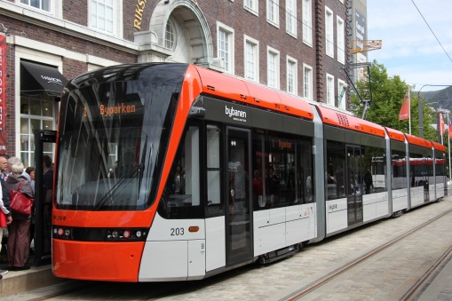 Tramwaje - tramwaj-bergen-5-byparken-nina-aldin-thune-wikimedia.jpg