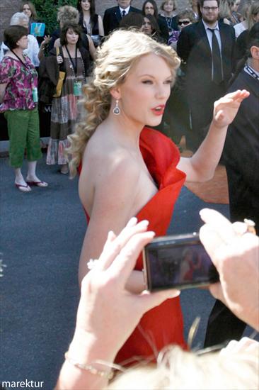 Taylor Swift - Taylor Swift 18.jpg