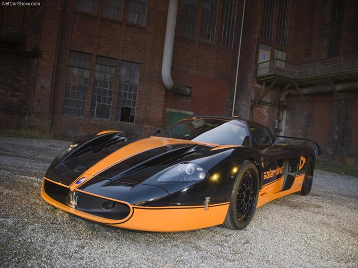 samochody - Edo-Maserati_MC12_XX_2006_800x600_wallpaper_011.jpg