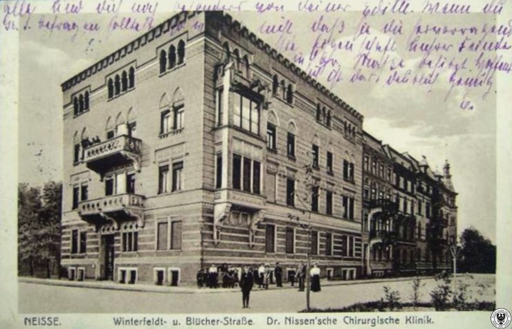 Bluecherstrae - Nysa - Klinika chirurgiczna w przedwojennej Nysie - róg Marcinkowskiego i Dąbrowskiego -1915.jpg