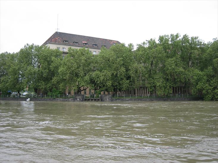 powódź-wrocław 2010r ul księcia witolda - IMG_4009.JPG
