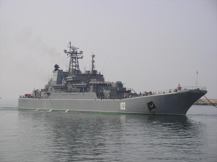 kutr typu Kientawr-KL  Centaur-class_ - Okręty desantowe projektu 775 Kaliningrad2004Cartagena.jpg