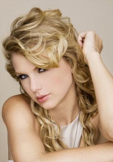 Taylor Swift - z6022556O.jpg