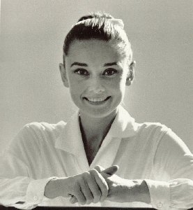 Audrey Hepburn - 10 Audrey Hepburn 77.jpg