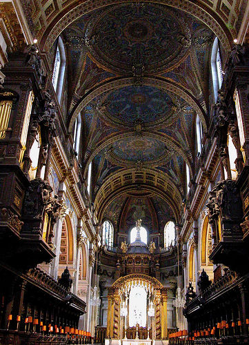 Barok i Rokoko - Christopher Wren - katedra św. Pawła w Londynie  - wnętrze 4.jpg
