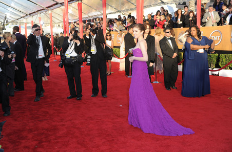 23.11 Anna Kendrick podczas Screen Actors Guild Awards - gallery_main-96081023_10.jpg