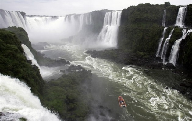 WODOSPADY - Iguazu, BrazyliaArgentyna.jpg