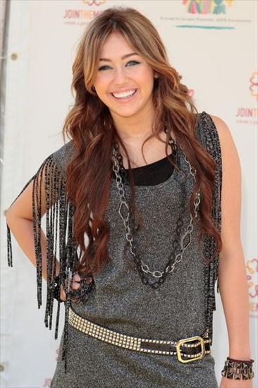 Zdjęcia Miley Cyrus - 801_3.jpg