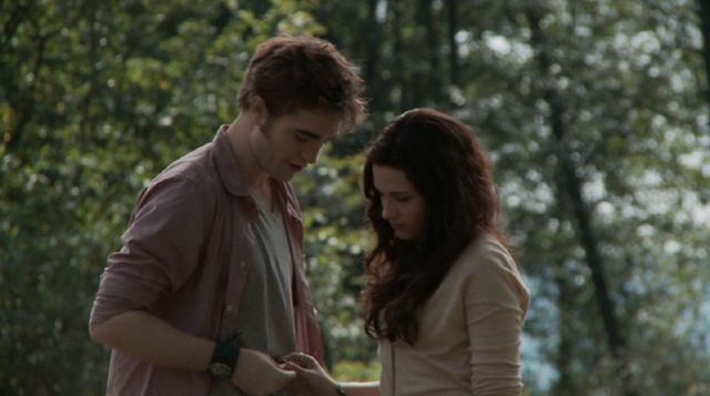 Edward and Bella - RobertPattinsonEclipseBTS15.jpg