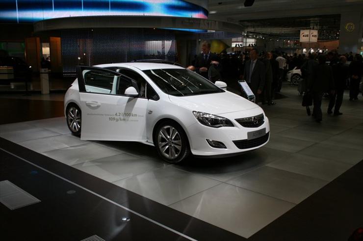 Opel Astra 2010 - 1d59bcd5438567ad92296d08449d3bb0,21,1.jpg