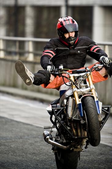 motocykle - motorbike-stunt.jpg