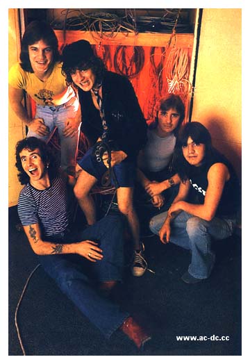 ACDC - acdc_011.jpg