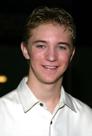Michael Welch - Mike - leland02.bmp
