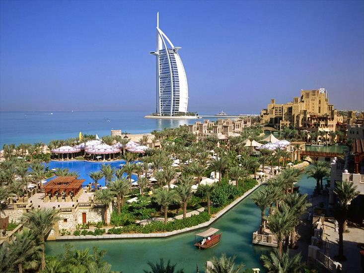   HOTEL  7  GWIAZDKOWY - Burj_Al_Arab_Hotel,_Dubai,_United_Arab_Emirates.jpg