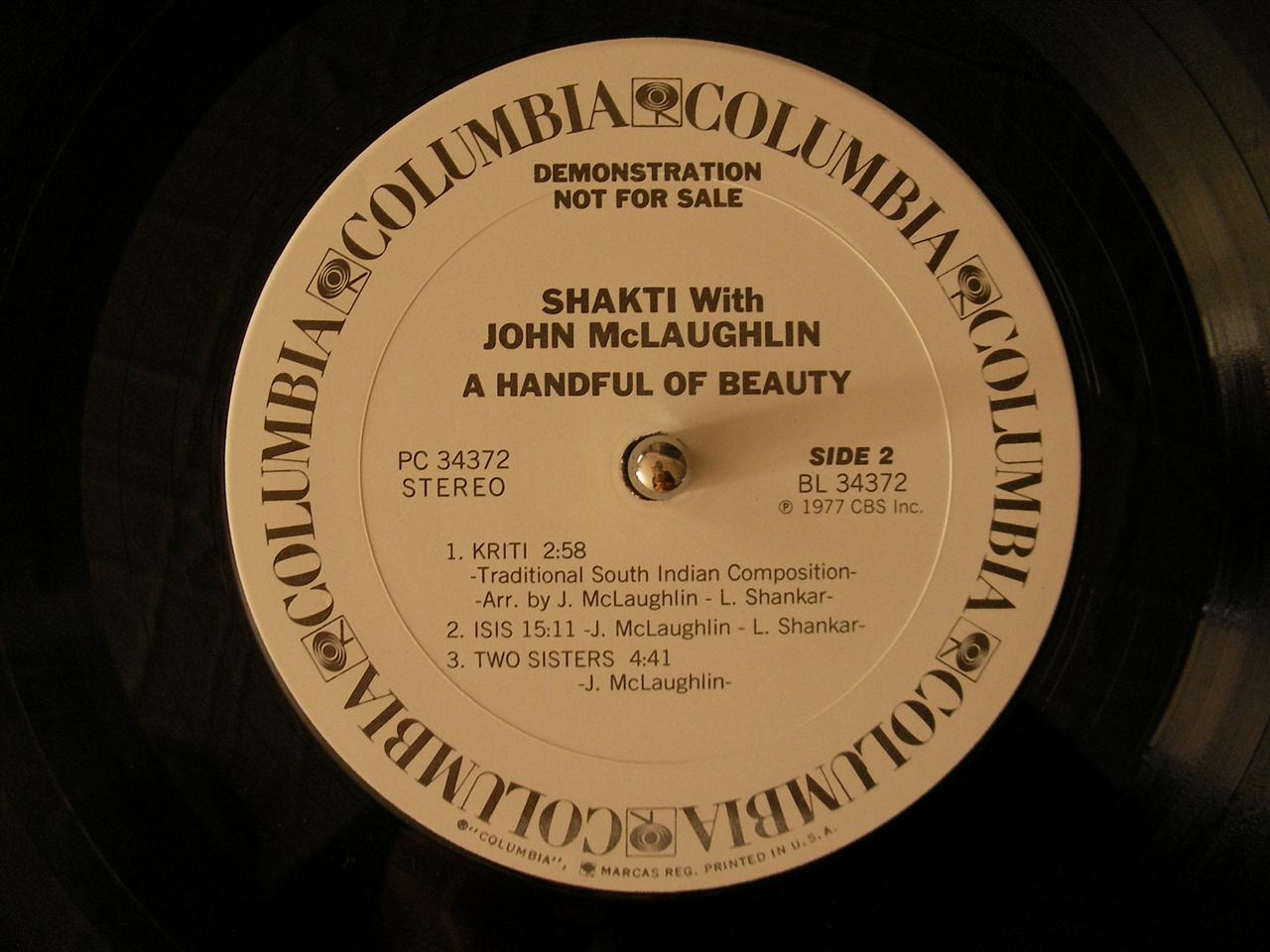 Shakti with John McLaughlin - A Handful Of beauty Cplumbia Promo Lp Vinyl Rip flac - Label Side 2.JPG