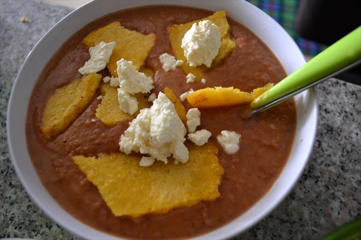 ZUPY - Kolumbijska Zupa z czerwonej Fasoli.jpg