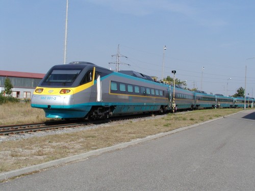 Szybkie pociągi - azd-140e9983407363f7-f.jpg
